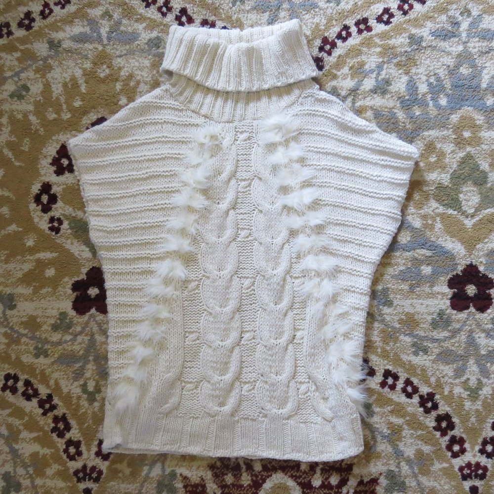 Romeo + Juliet Couture Oversized Sweater S EUC